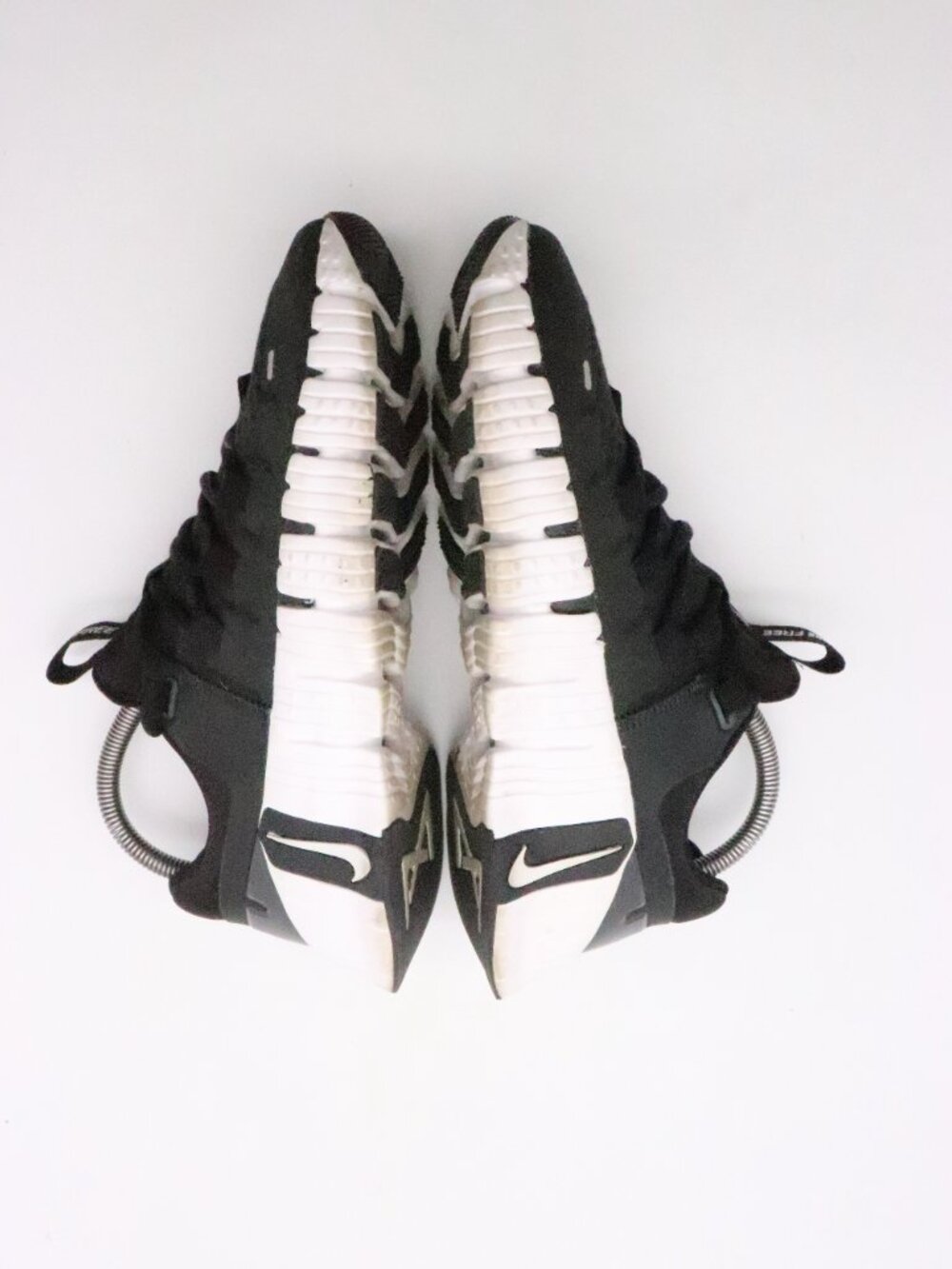 Nike Free Metcon 5 Women's Size 7 Anthracite Black Training Sneakers DV3950 001 - Picture 7 of 9